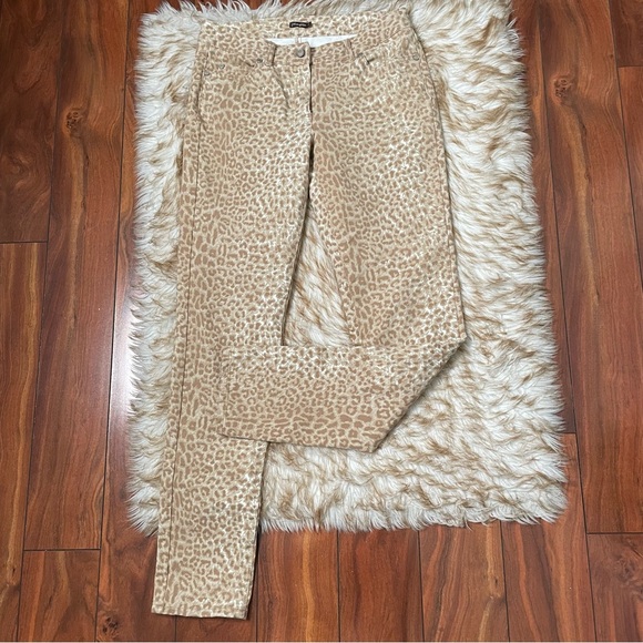 J. McLaughlin Lexie Cheetah jeans - Picture 3 of 8